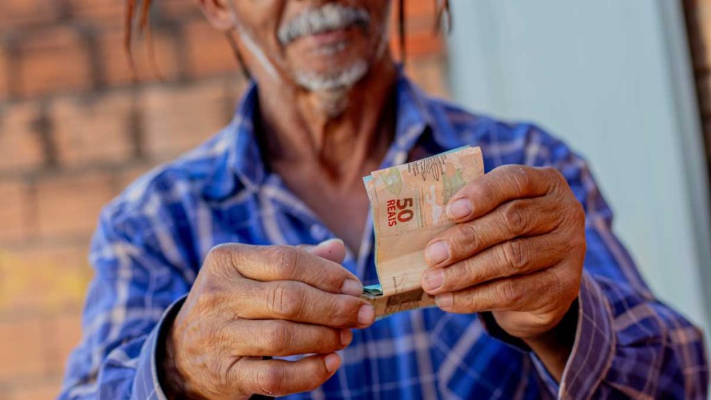 TRT-15 Condena Usina por Demitir Trabalhadores com Base Exclusivamente na Idade